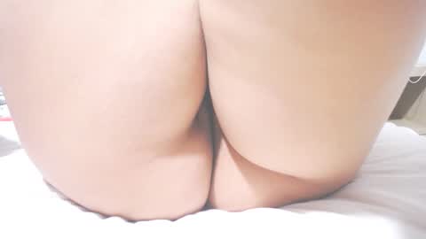 Snapshot of xxiisshi chatting on December 20, 3:25 am xxiisshi online show from December 20, 3:25 am