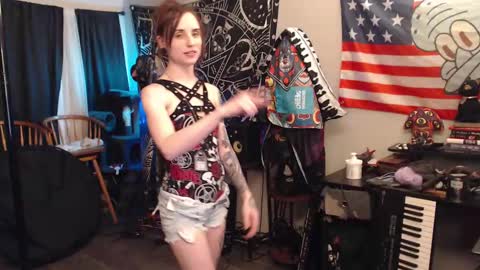 Lilith online show from September 29, 5:28 am