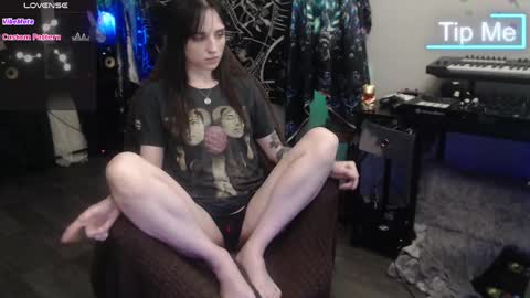 Snapshot of xxlilithmoonxx chatting on March 5, 6:12 am Lilith online show from March 5, 6:12 am