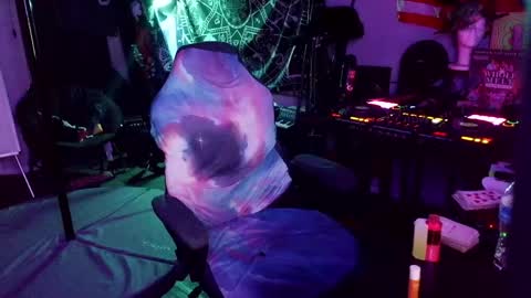 Lilith online show from May 24, 5:03 am