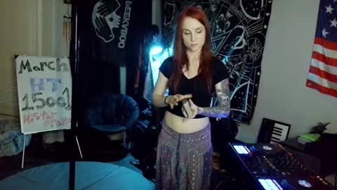 Lilith online show from March 18, 2:17 am