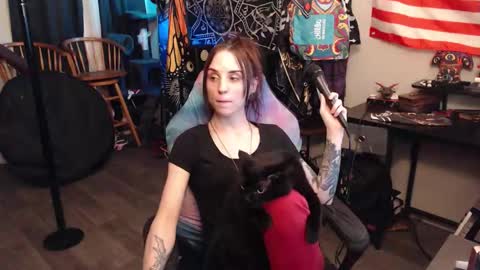 Lilith online show from October 11, 7:02 am