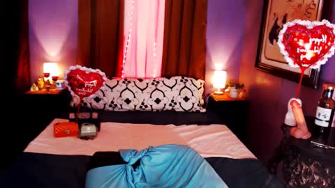 Snapshot of xxqueenofperfectionxx chatting on February 14, 7:44 pm urperfection kelly online show from February 14, 7:44 pm