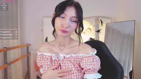 Rayna online show from October 30, 4:46 am