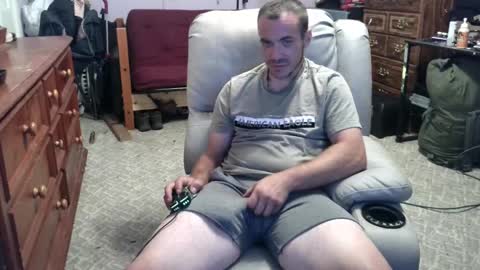 xxScubaStevexx online show from September 24, 2:51 am