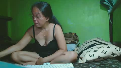 xxsexypinayxx online show from March 6, 6:48 pm