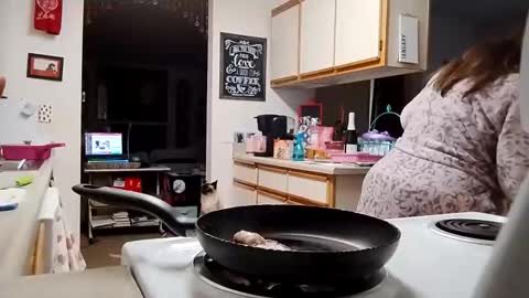 Strawberry Jane online show from February 3, 4:33 pm