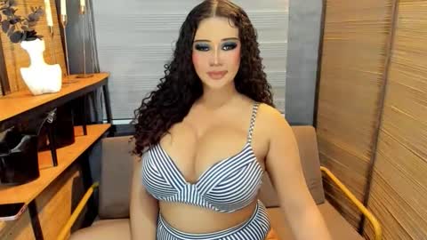 Snapshot of xxtastefullayeshaxx chatting on September 21, 8:18 am xxtastefullayeshaxx online show from September 21, 8:18 am
