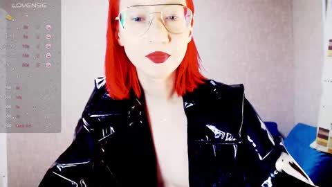 Snapshot of xxx_goddes_xxx chatting on March 10, 6:12 pm Andariel online show from March 10, 6:12 pm