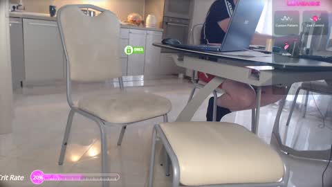 Snapshot of xxx_lovers_xxx chatting on December 17, 8:34 am My name is Olga Lush is activeThere are legends that in this room all your wishes can come true Private is Open online show from December 17, 8:34 am