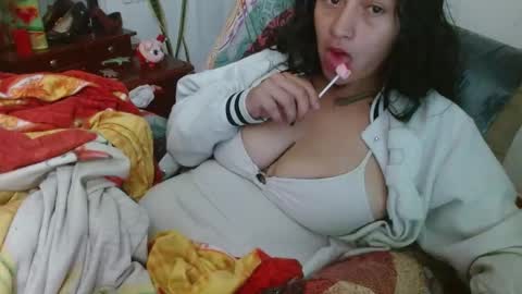 Snapshot of xxx_morena chatting on February 24, 3:02 am LILI online show from February 24, 3:02 am