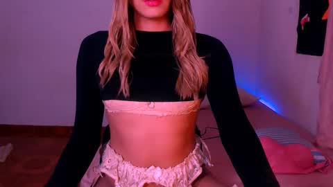 Chiara online show from December 31, 6:05 am