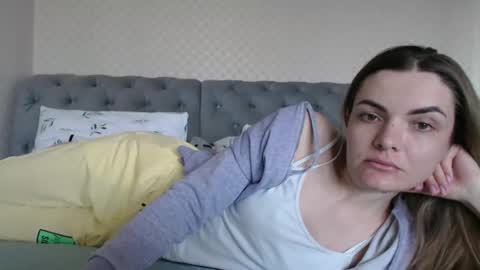 Snapshot of xxxariell_sky_1 chatting on February 13, 12:43 pm See you on October going to miss you guys incredibly. Subscribe to my Onlyfans Channel to follow the news online show from February 13, 12:43 pm