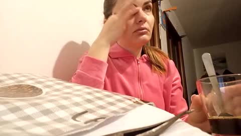 Snapshot of xxxariell_sky_1 chatting on March 3, 5:09 am See you on October going to miss you guys incredibly. Subscribe to my Onlyfans Channel to follow the news online show from March 3, 5:09 am