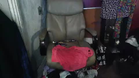 Snapshot of xxxboytoy_ chatting on September 15, 2:35 am Sean online show from September 15, 2:35 am