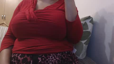 Ayanda online show from March 3, 5:52 pm