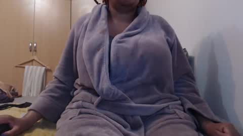 Ayanda online show from March 2, 8:07 pm