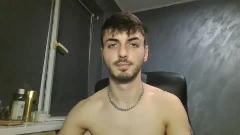 xxxdonpuiuuxxx online show from January 10, 6:28 pm