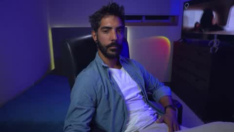 xxxhabibi online show from September 25, 5:20 pm