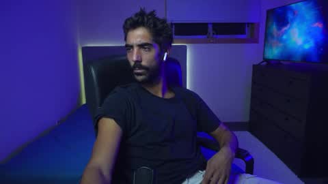 xxxhabibi online show from October 5, 7:32 pm