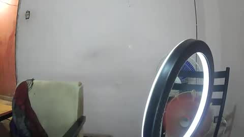 xxxlipe22 online show from January 10, 7:52 pm