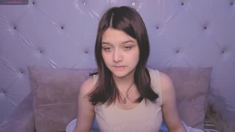foxy online show from May 20, 5:52 pm