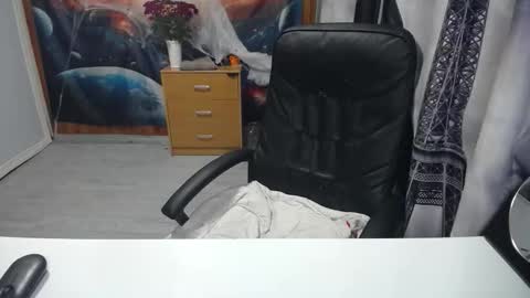 Lana online show from October 24, 3:46 pm