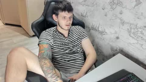 xxxrussel online show from September 10, 4:30 pm