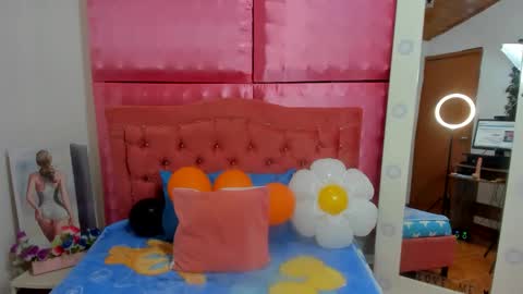 Sara online show from November 7, 2:14 am