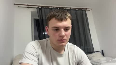 Leo online show from February 17, 8:19 pm