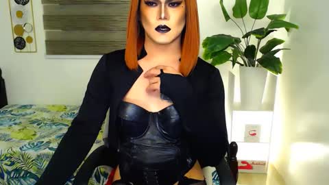 QueenMarina online show from June 4, 5:13 am