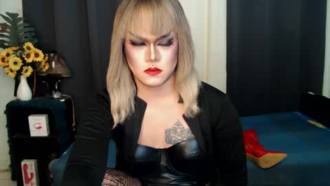QueenMarina online show from January 11, 12:44 am