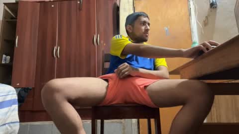 BROWN DICK online show from September 16, 7:33 am