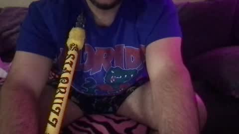 Snapshot of y2ab chatting on February 21, 11:32 pm Horny dude D online show from February 21, 11:32 pm