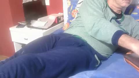 grillino online show from April 16, 12:22 am