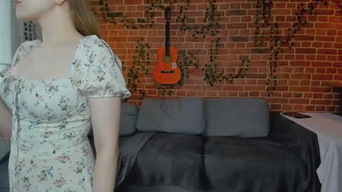 Mia and Andry  online show from June 1, 2:07 pm