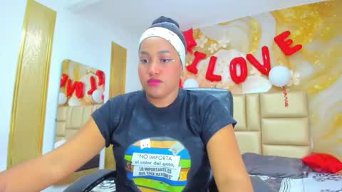 Naomi online show from February 16, 8:07 pm