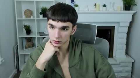 yamitwink online show from November 12, 8:44 pm