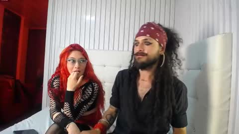 Yang  Ying online show from April 8, 8:34 pm