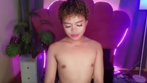 yanna_cassanova online show from April 1, 2:14 pm