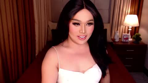 Snapshot of yanny_xoxo chatting on March 4, 7:01 pm Allisonn online show from March 4, 7:01 pm