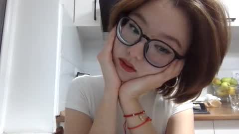 Lily online show from October 3, 6:16 pm