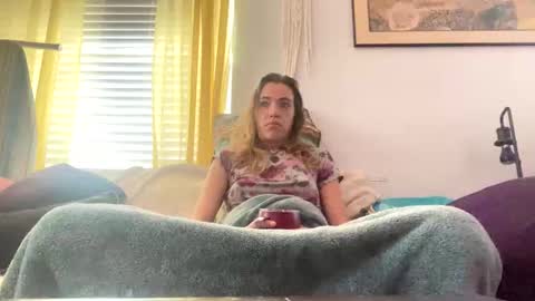 yanyanpixie online show from November 16, 4:42 pm