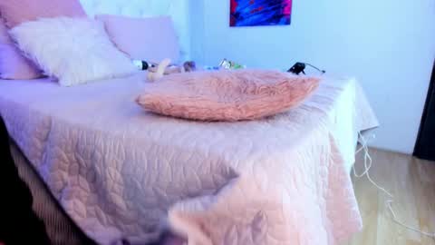 Yara Bliss  online show from November 9, 5:59 pm