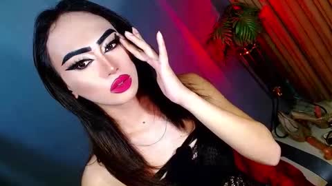miss yasii online show from February 25, 12:49 pm