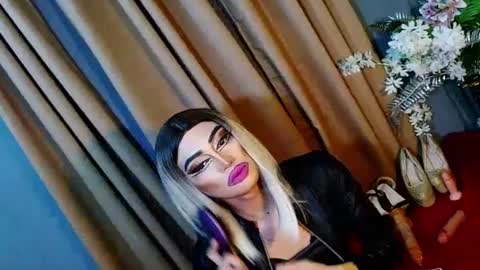 miss yasii online show from January 28, 5:24 pm