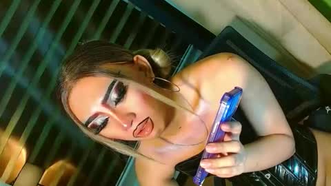 miss yasii online show from May 21, 4:02 pm