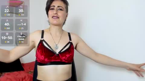 Yasemin online show from October 2, 9:02 pm