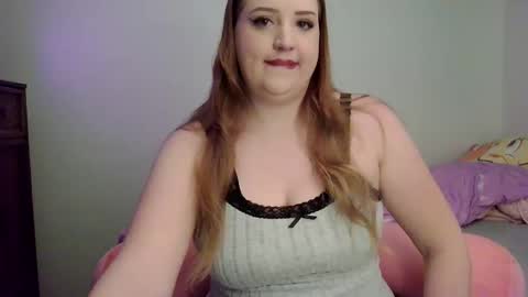 yasmindoll98 online show from February 20, 1:27 am