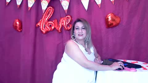 yayita online show from February 9, 12:52 pm